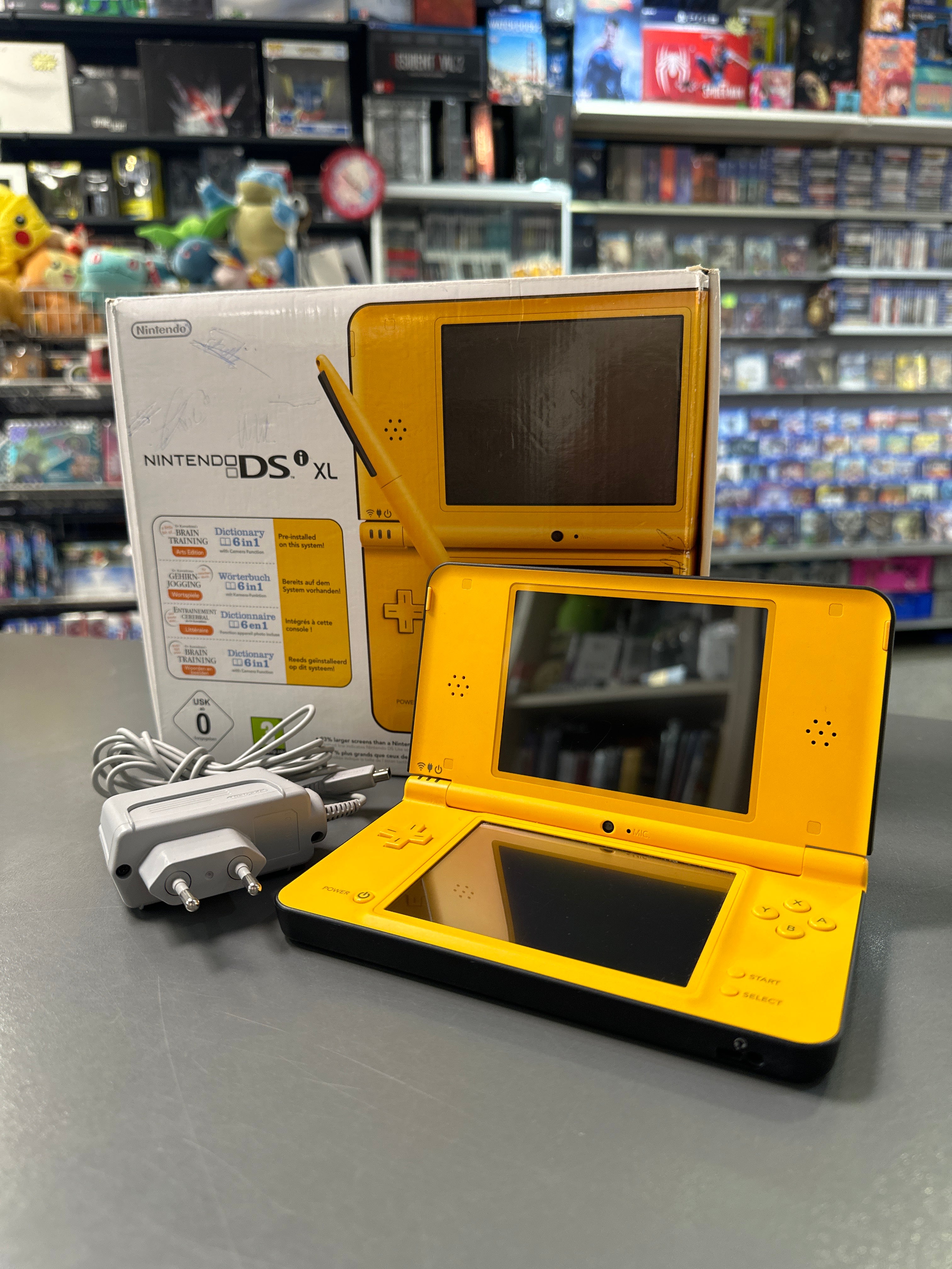 Nintendo DSi XL Gelb in OVP *guter Zustand!