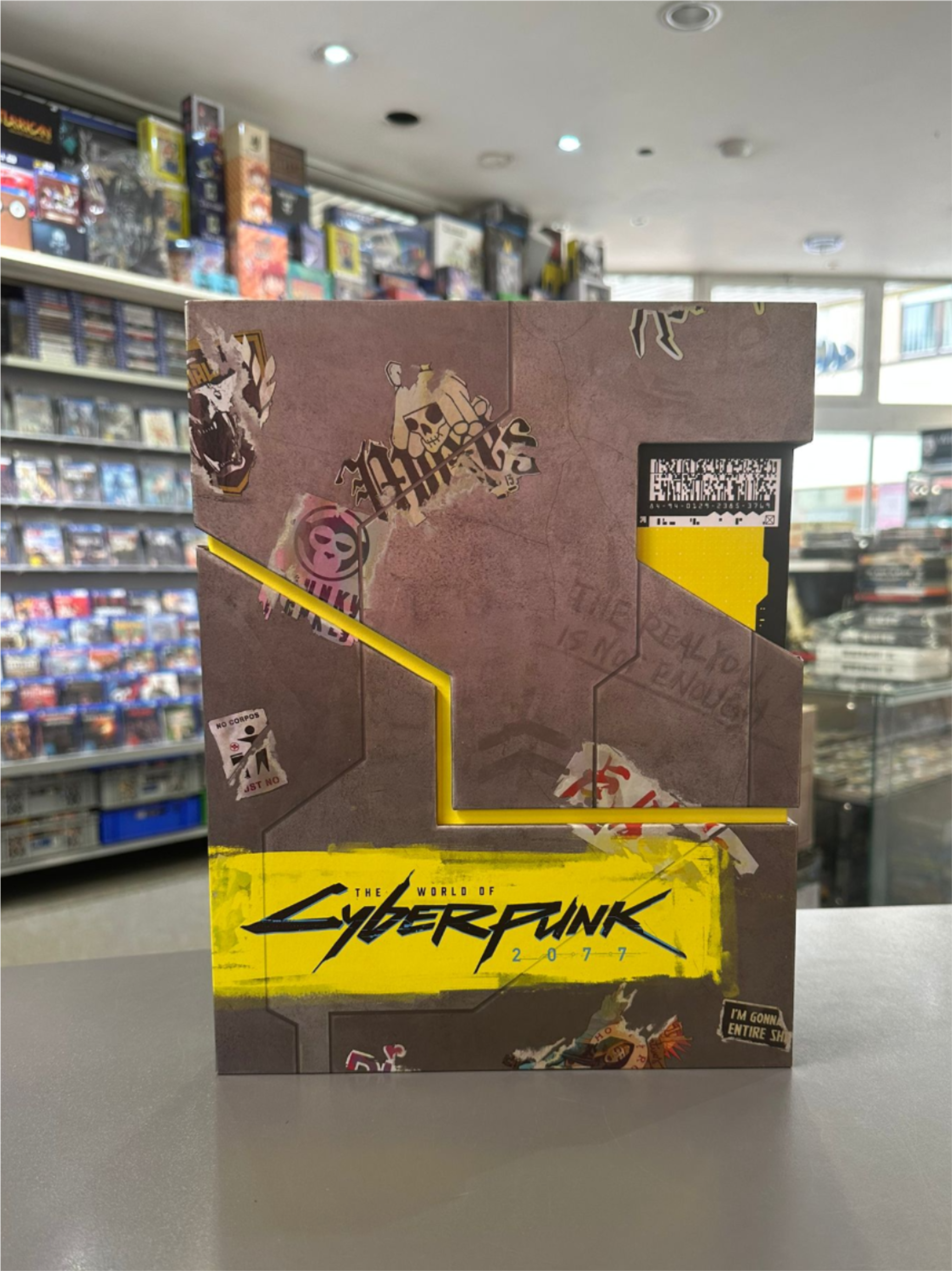 Dark Horse Books The World of Cyberpunk 2077 Deluxe Edition