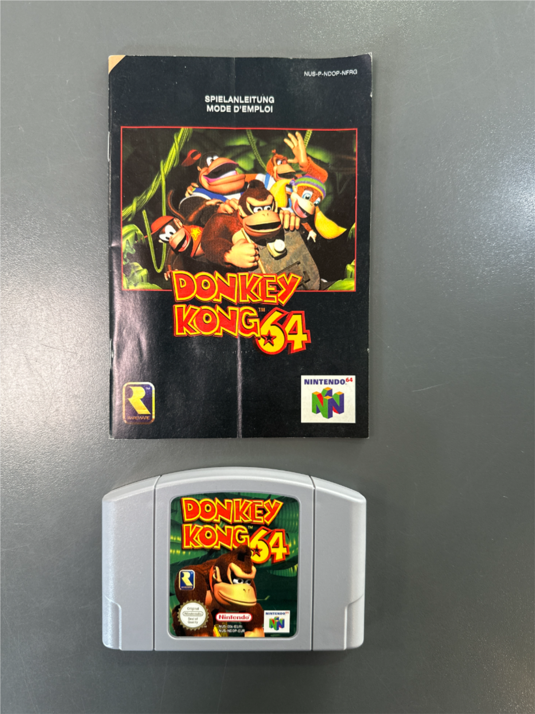 Donkey Kong 64 *Modul mit Anleitung* gebraucht