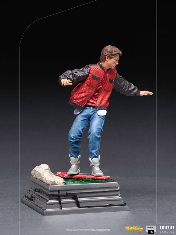 Zurück in die Zukunft II Art Scale Statue 1/10 Marty McFly on Hoverboard 22 cm